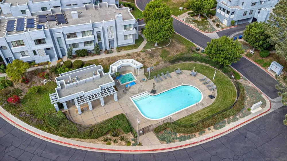 814 AMERICA WAY Del Mar, CA 92014