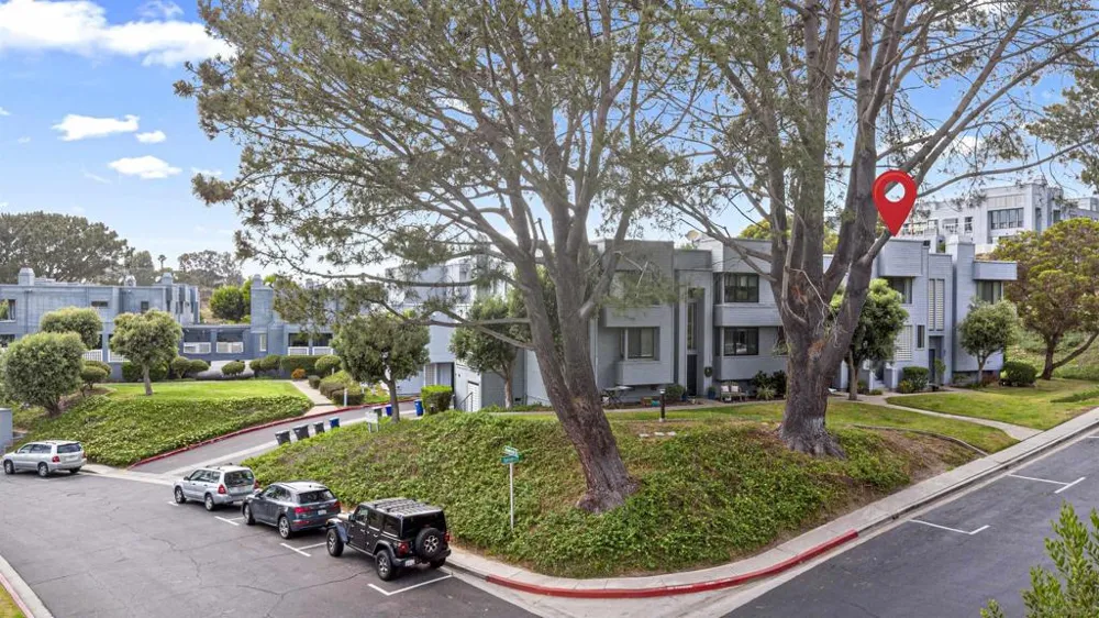 814 AMERICA WAY Del Mar, CA 92014