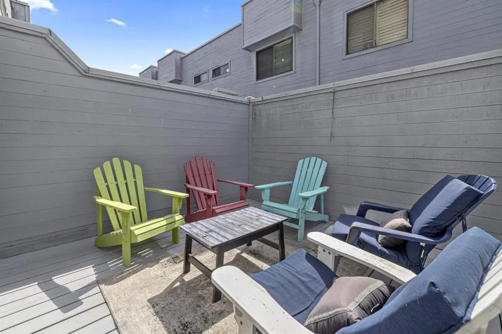 814 AMERICA WAY Del Mar, CA 92014