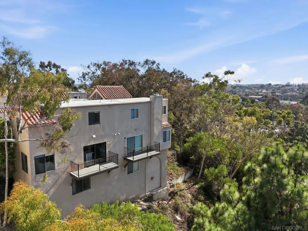 8642 Converse Ave San Diego, CA 92123