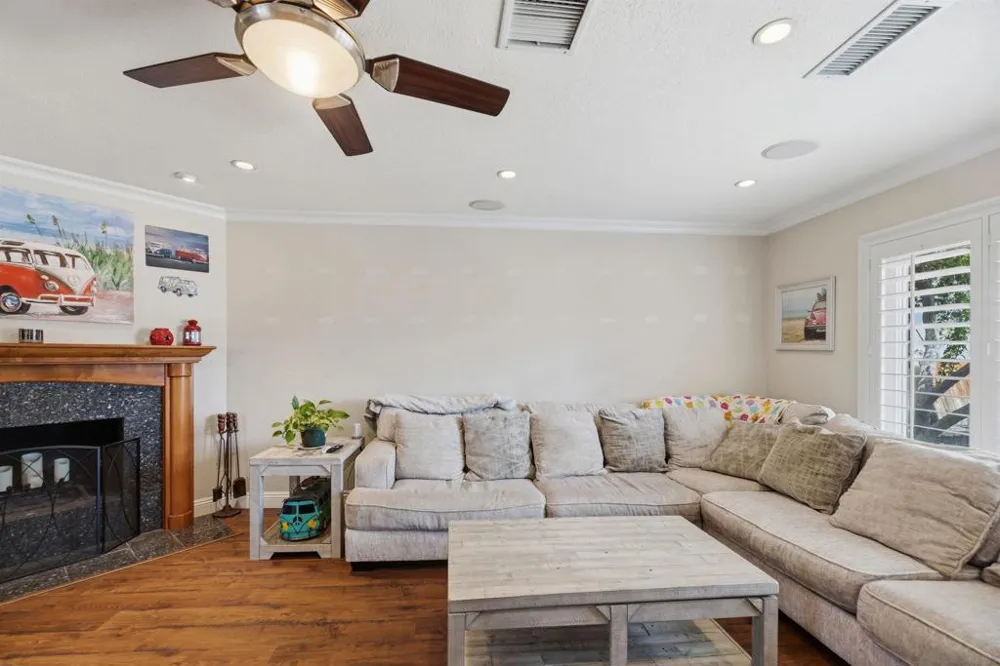 5162 Catoctin Dr San Diego, CA 92115