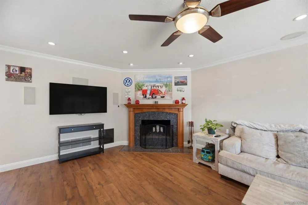 5162 Catoctin Dr San Diego, CA 92115