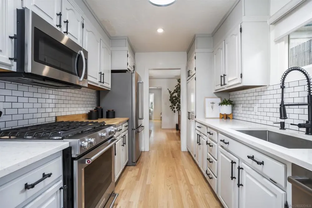 4138 Massachusetts La Mesa, CA 91941