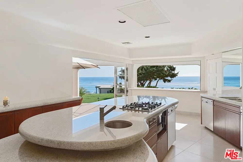 33800 Pacific Coast Highway Malibu, CA 90265
