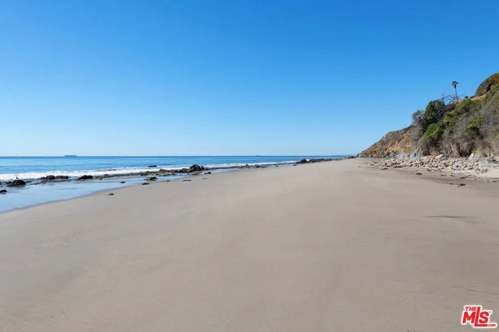 33800 Pacific Coast Highway Malibu, CA 90265