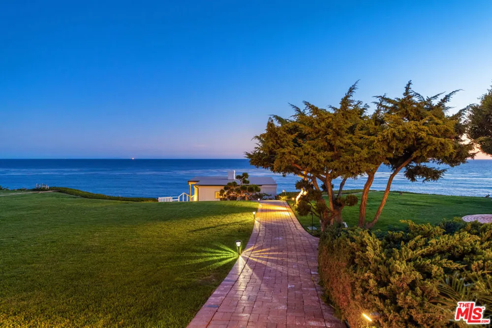 33800 Pacific Coast Highway Malibu, CA 90265