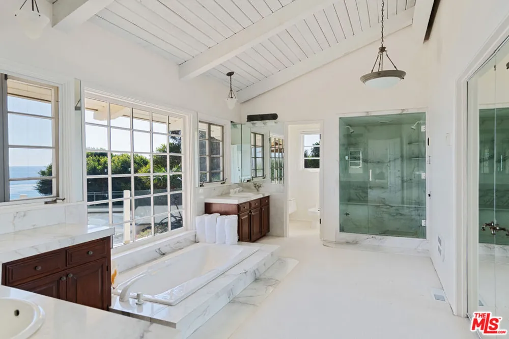 33800 Pacific Coast Highway Malibu, CA 90265