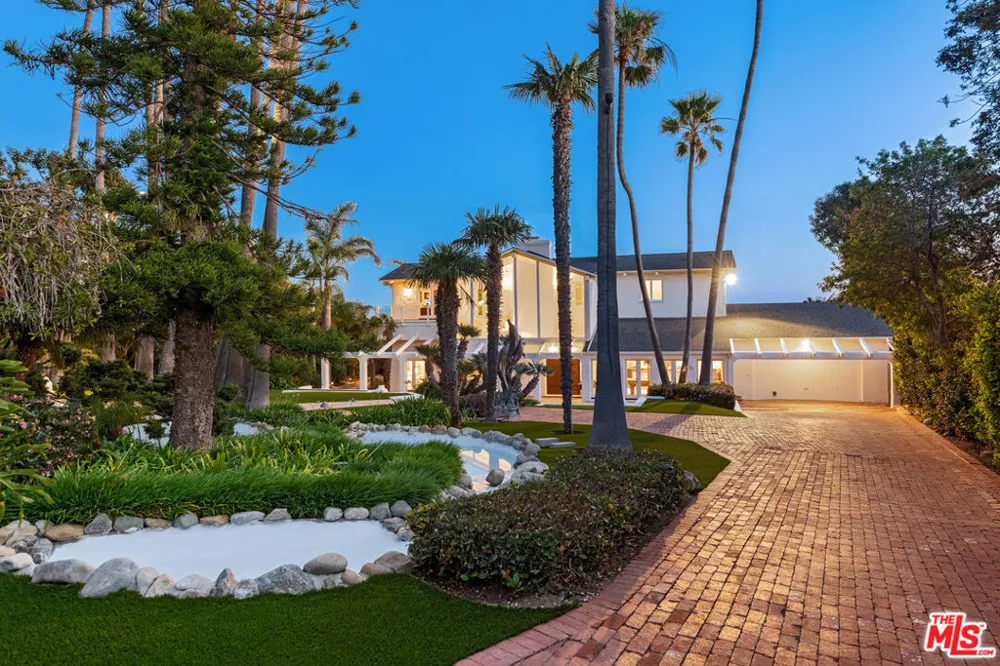33800 Pacific Coast Highway Malibu, CA 90265