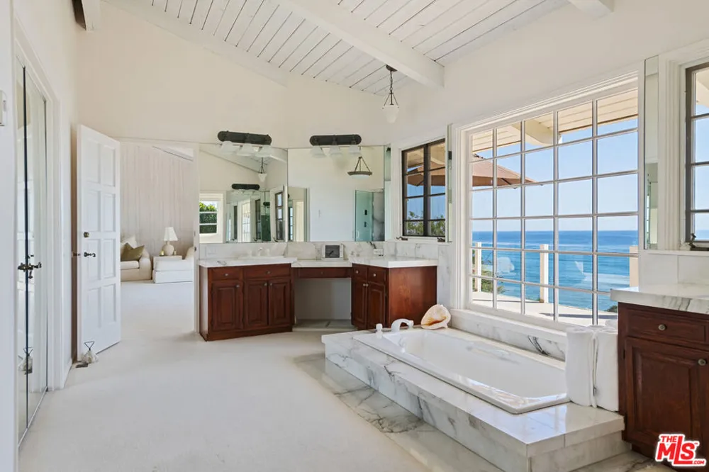 33800 Pacific Coast Highway Malibu, CA 90265
