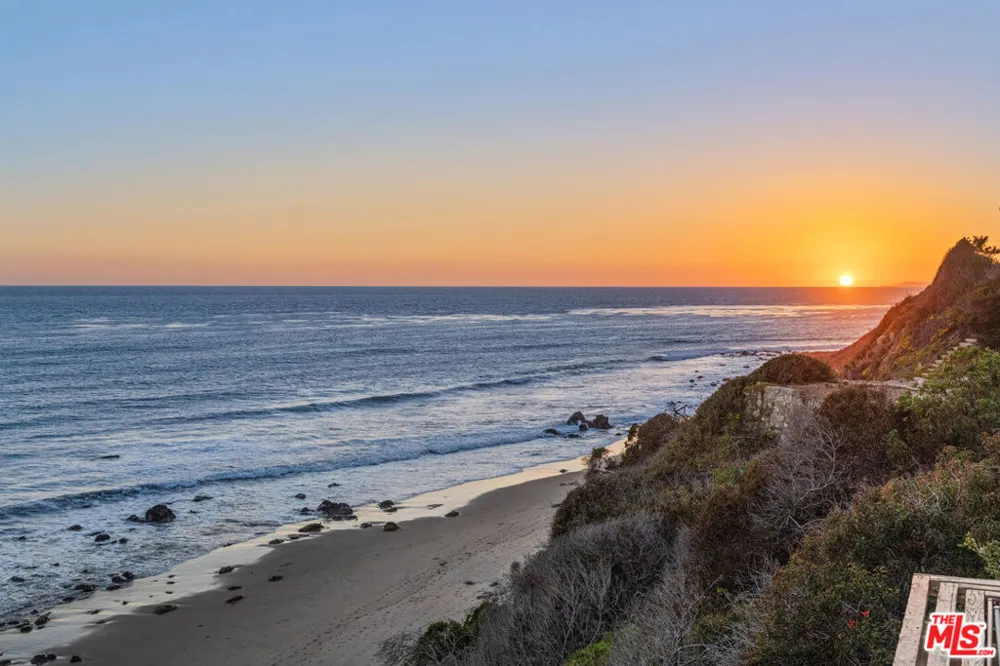 33800 Pacific Coast Highway Malibu, CA 90265