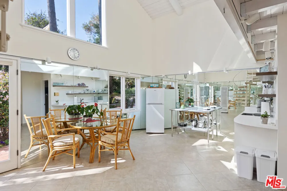 33800 Pacific Coast Highway Malibu, CA 90265