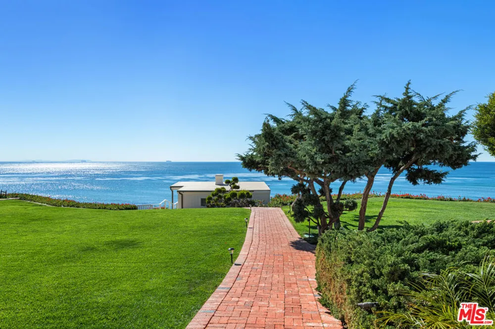 33800 Pacific Coast Highway Malibu, CA 90265