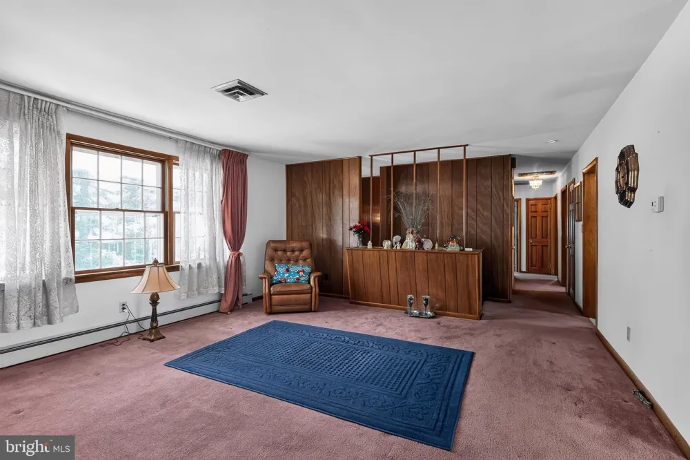 1782 SEQUOIA DRIVE Vineland, NJ 08361