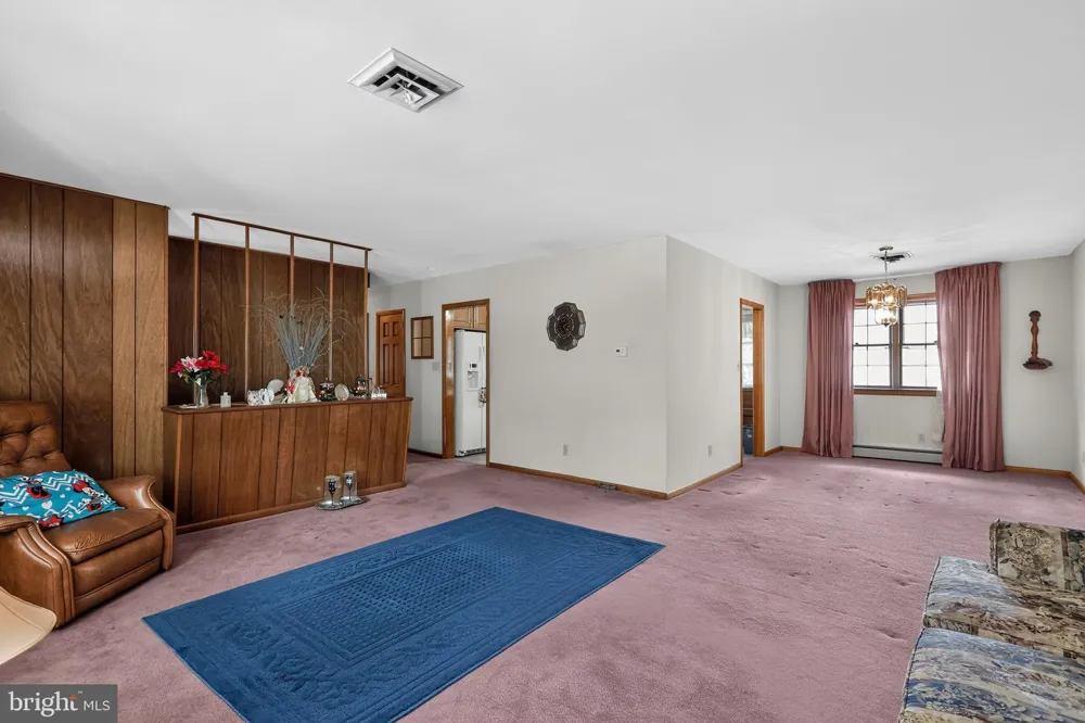 1782 SEQUOIA DRIVE Vineland, NJ 08361