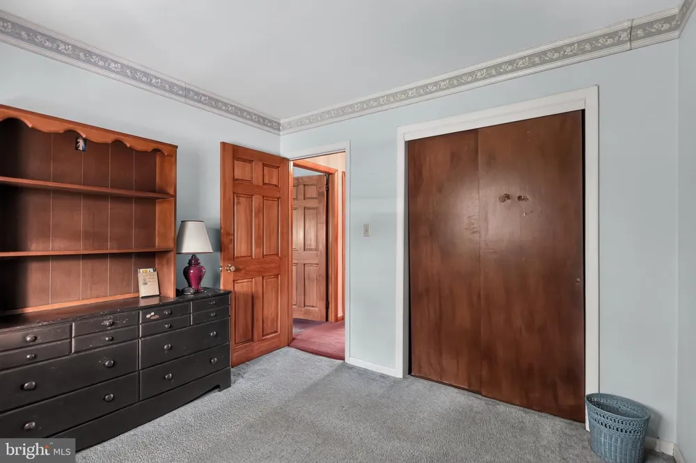 1782 SEQUOIA DRIVE Vineland, NJ 08361