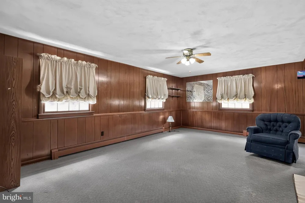 1782 SEQUOIA DRIVE Vineland, NJ 08361