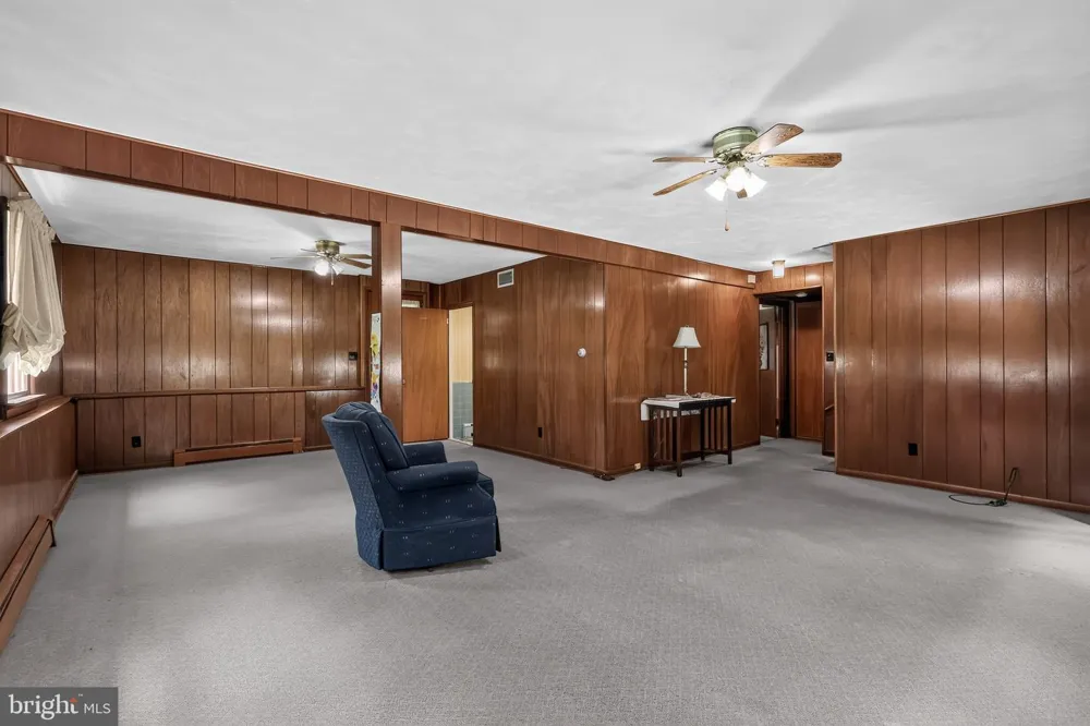 1782 SEQUOIA DRIVE Vineland, NJ 08361