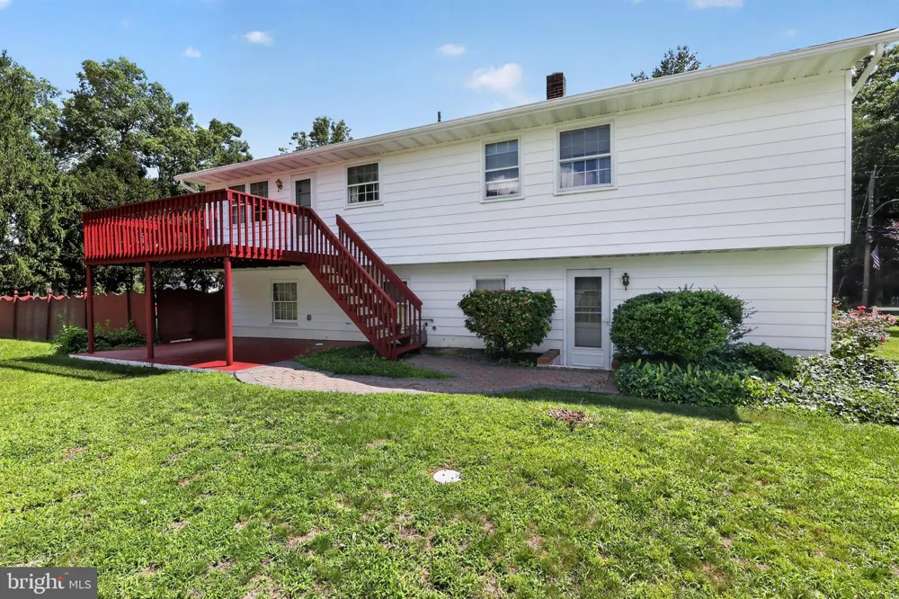1782 SEQUOIA DRIVE Vineland, NJ 08361