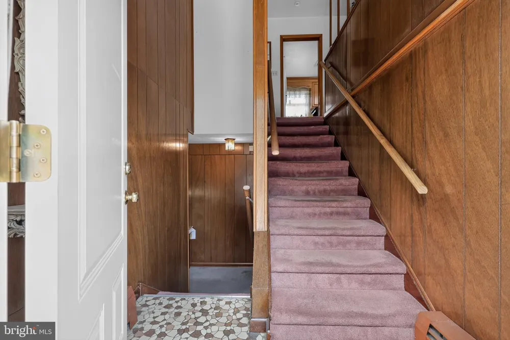 1782 SEQUOIA DRIVE Vineland, NJ 08361
