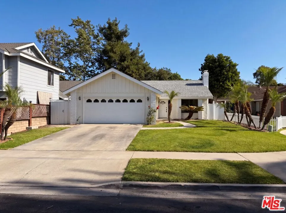 23732 San Dona Laguna Hills, CA 92653