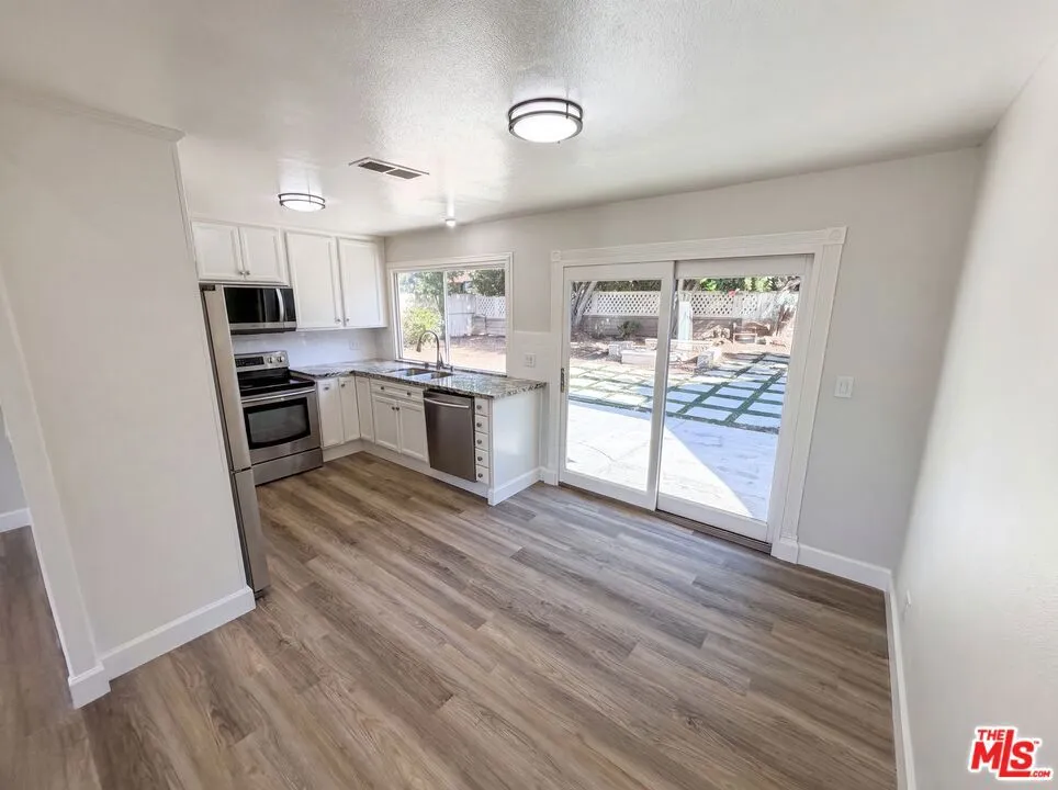 23732 San Dona Laguna Hills, CA 92653