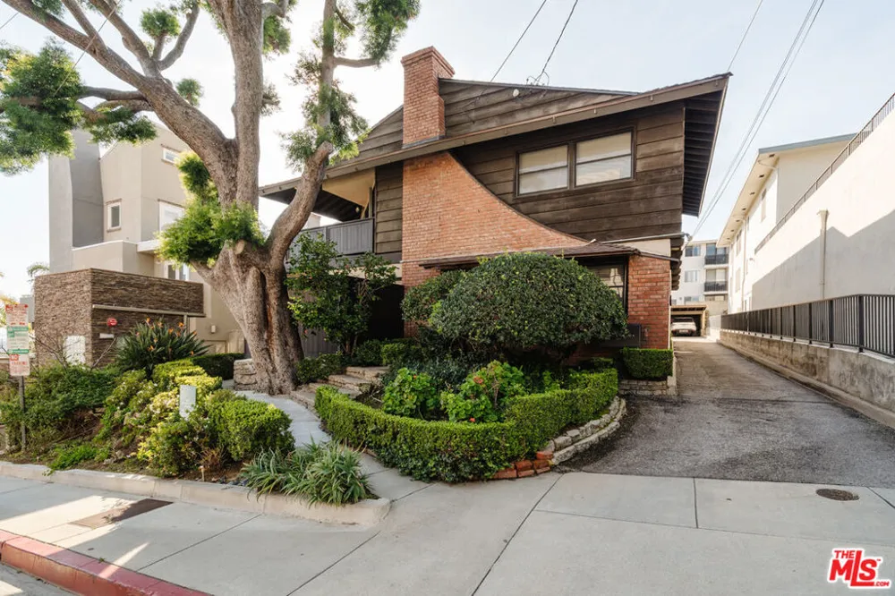 1147 Horn Avenue #5 West Hollywood, CA 90069