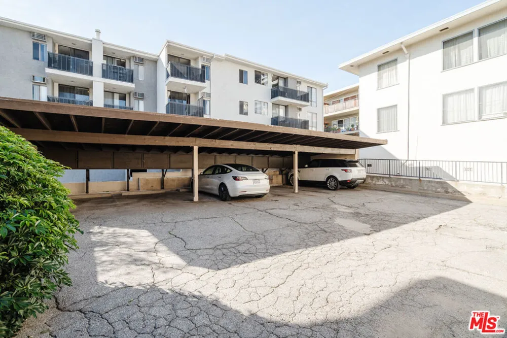 1147 Horn Avenue #5 West Hollywood, CA 90069