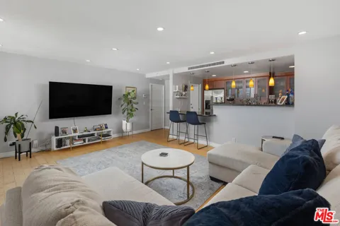 2170 Century Parkway #2003