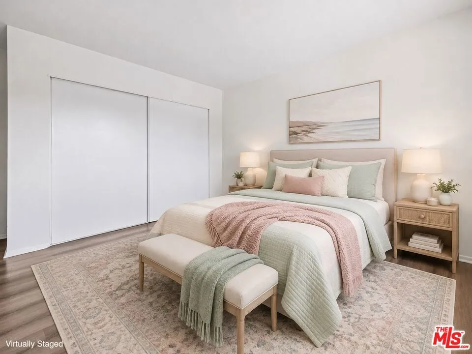 6741 Buffalo Avenue Valley Glen, CA 91401