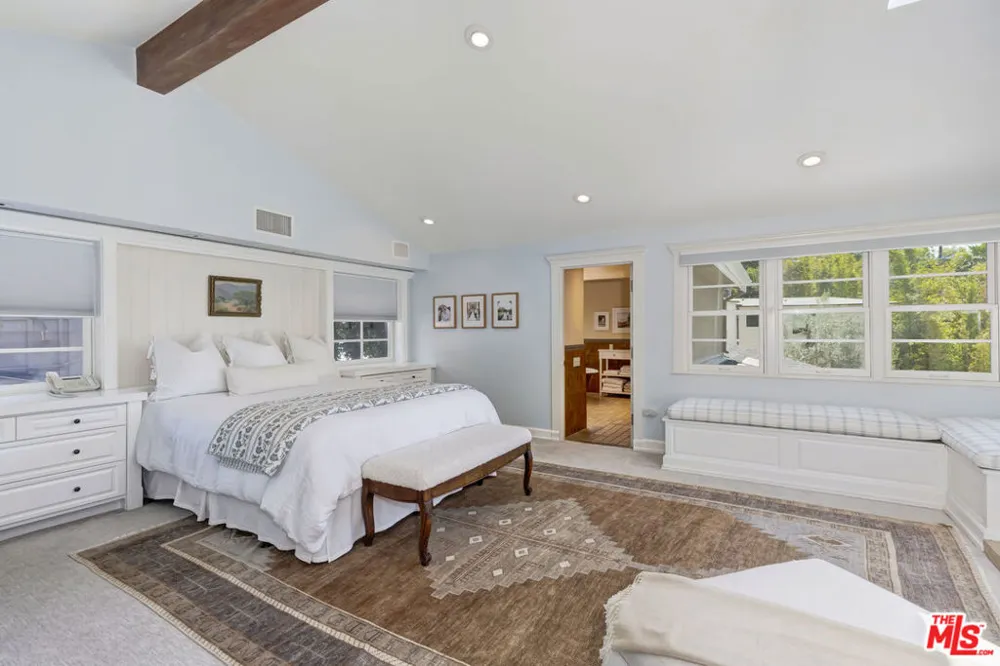 1519 Schuyler Road Los Angeles, CA 90210