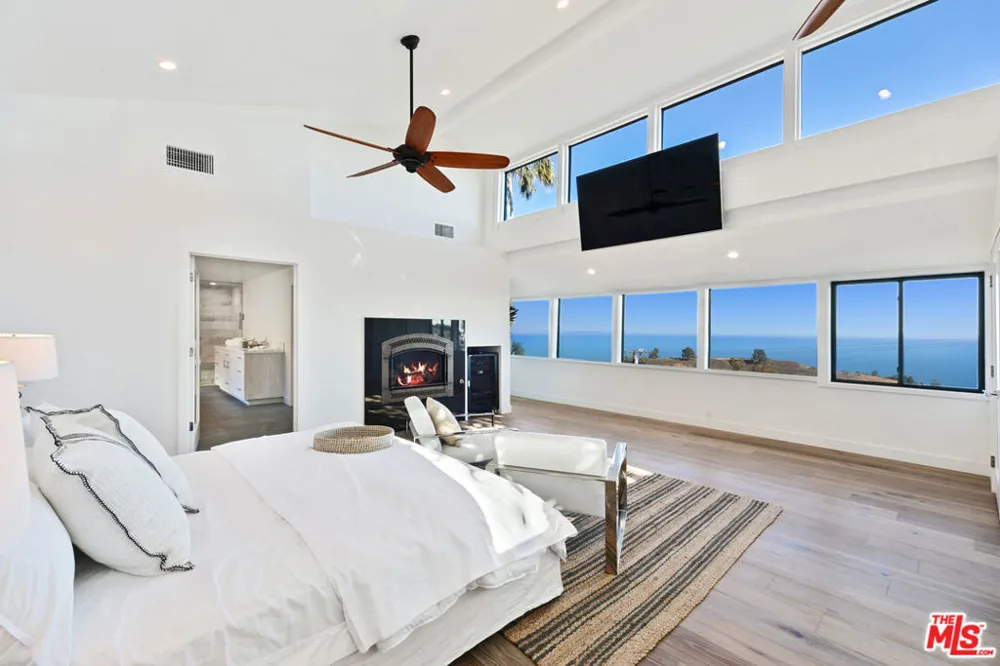 2688 Rambla Pacifico Street Malibu, CA 90265