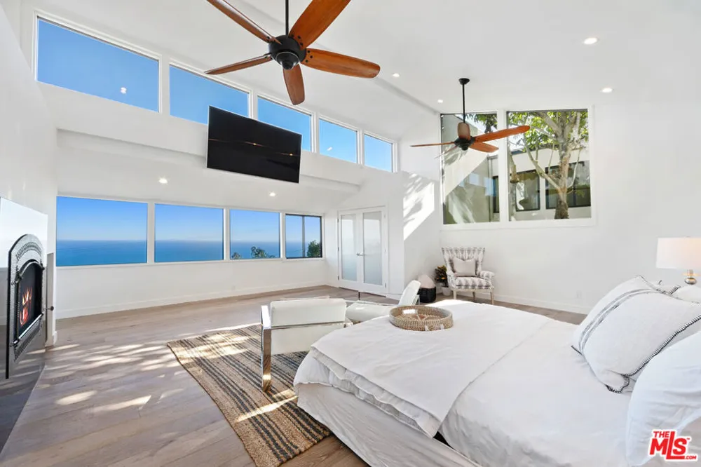 2688 Rambla Pacifico Street Malibu, CA 90265
