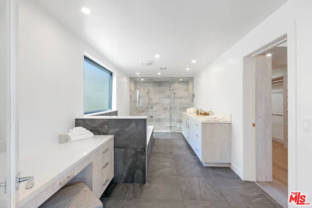 2688 Rambla Pacifico Street Malibu, CA 90265