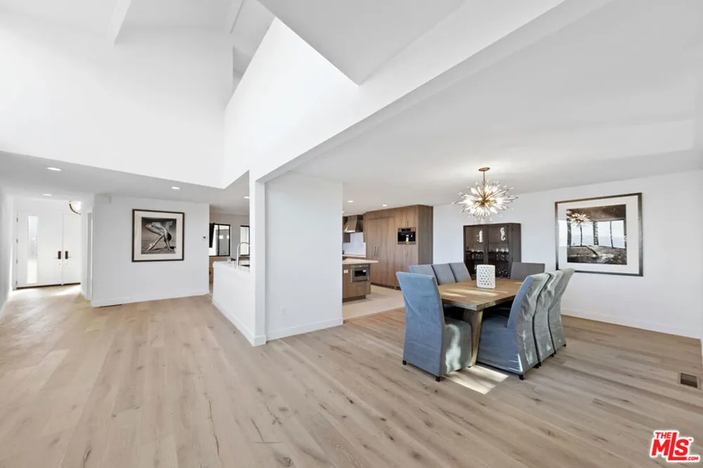 2688 Rambla Pacifico Street Malibu, CA 90265