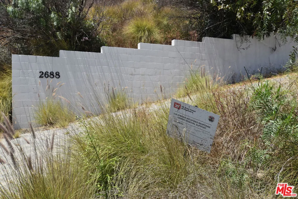 2688 Rambla Pacifico Street Malibu, CA 90265