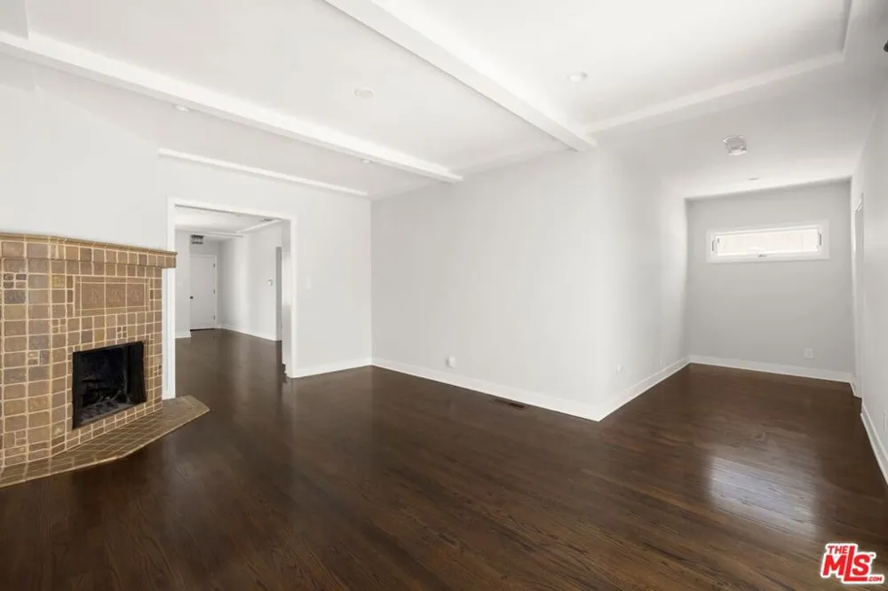 664 Radcliffe Avenue Los Angeles, CA 90272