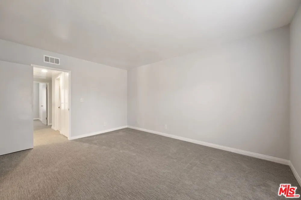 2337 Oak Street #2 Santa Monica, CA 90405