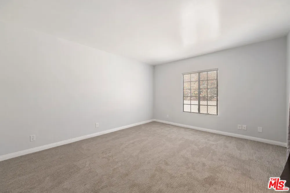 2337 Oak Street #2 Santa Monica, CA 90405