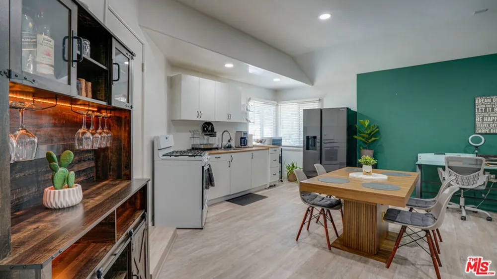 9790 Shadow Island Drive Shadow Hills, CA 91040
