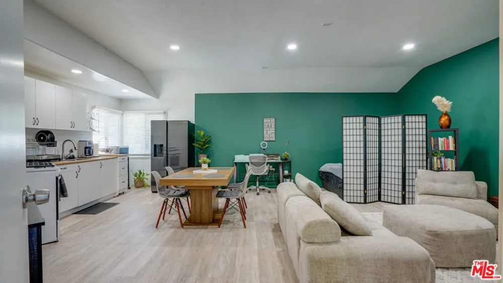 9790 Shadow Island Drive Shadow Hills, CA 91040