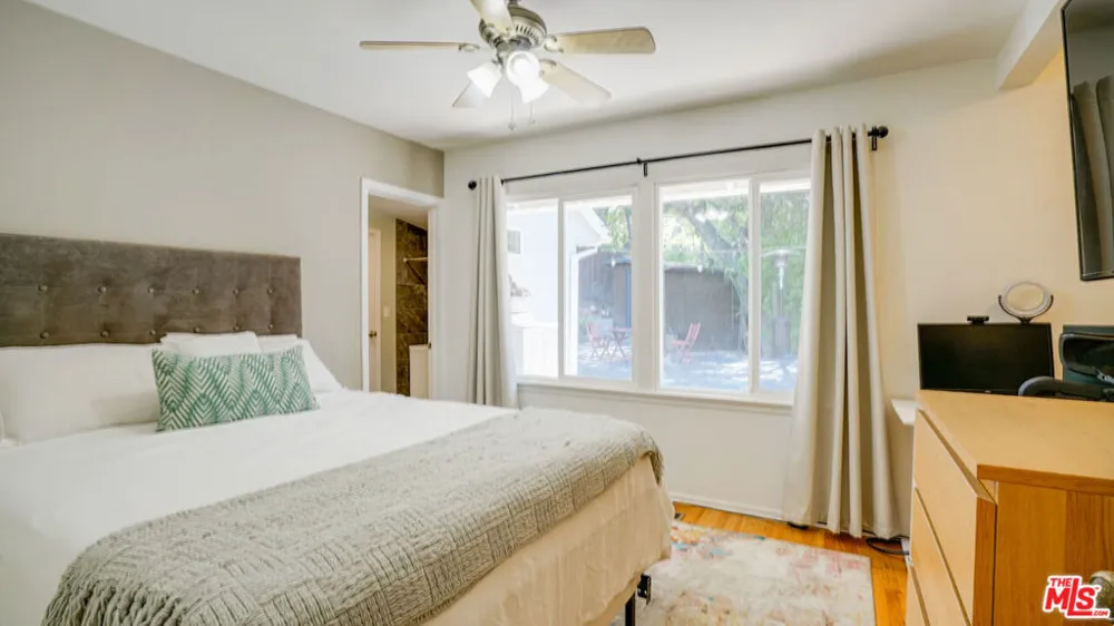 9790 Shadow Island Drive Shadow Hills, CA 91040
