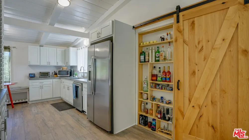 9790 Shadow Island Drive Shadow Hills, CA 91040