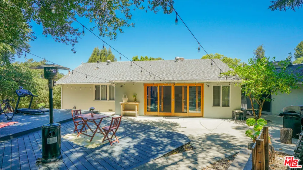 9790 Shadow Island Drive Shadow Hills, CA 91040