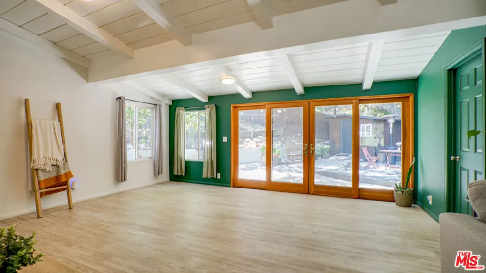 9790 Shadow Island Drive Shadow Hills, CA 91040