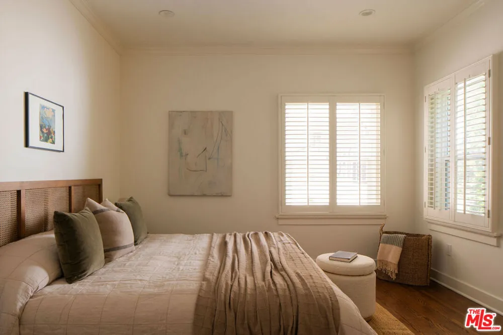 804 Westmount Drive West Hollywood, CA 90069