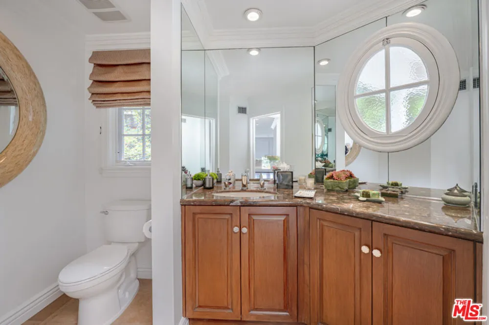 1201 Loma Vista Drive Beverly Hills, CA 90210