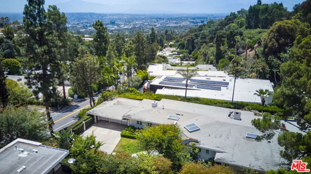 1201 Loma Vista Drive Beverly Hills, CA 90210