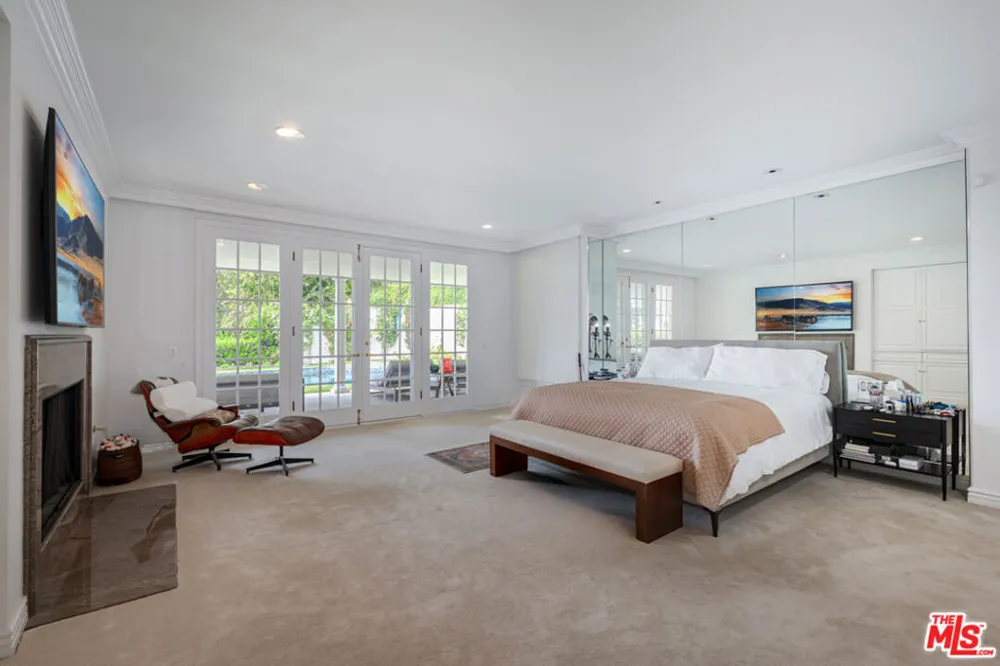 1201 Loma Vista Drive Beverly Hills, CA 90210