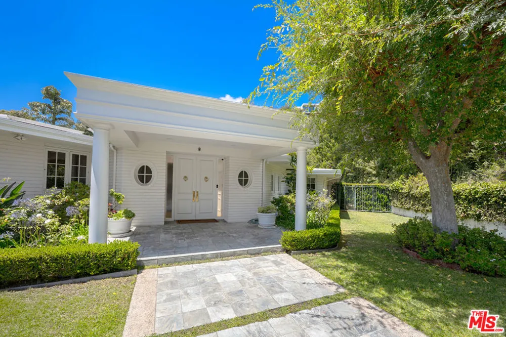 1201 Loma Vista Drive Beverly Hills, CA 90210