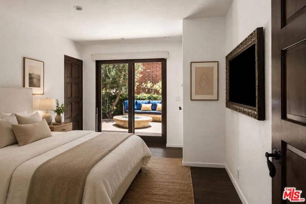 17638 Revello Drive Los Angeles, CA 90272